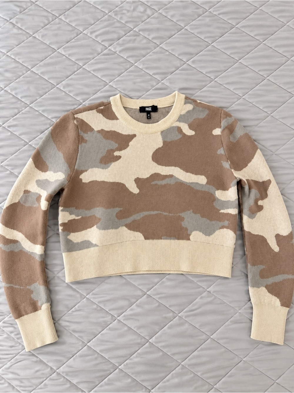 DKNY Neutral Camo Knit Sweater – Size M